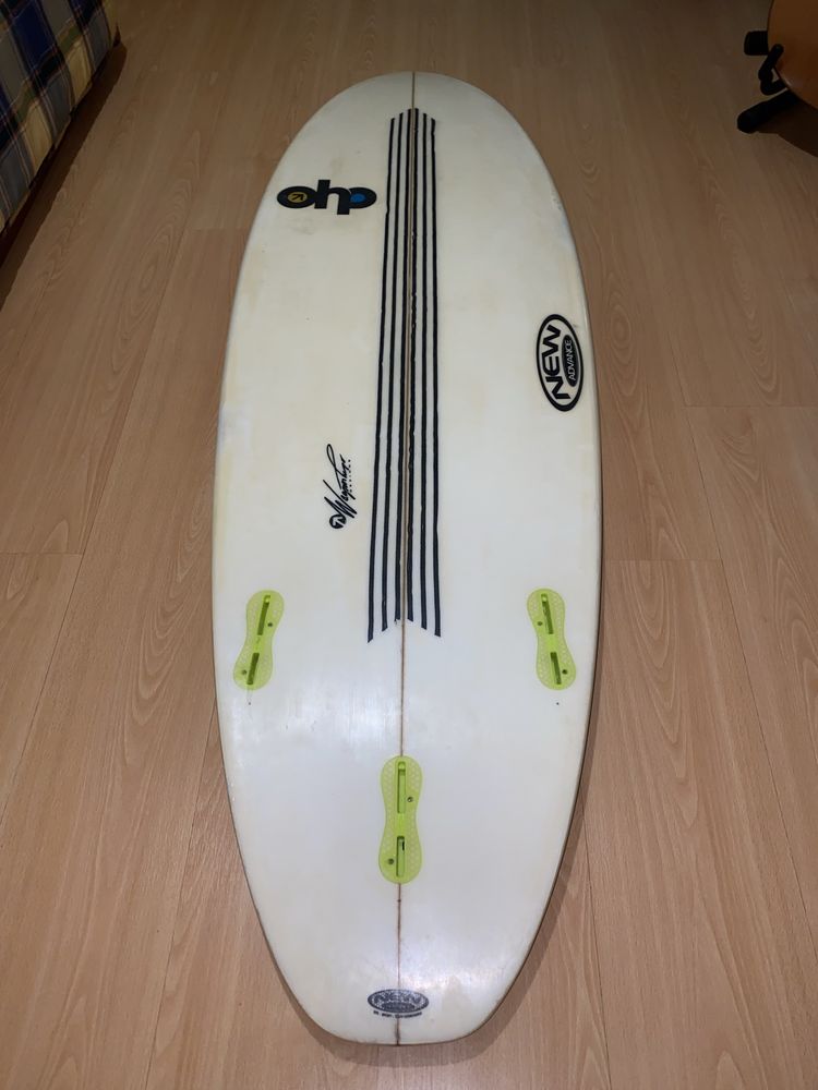 Prancha de Surf OHP EPOXY modelo Water Drop 5’6 25,8 litros