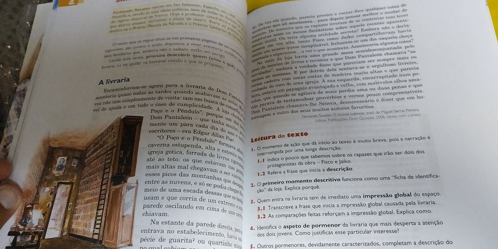Vendo manual plural português 7 ano, novo