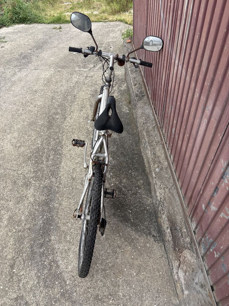 Bicicleta roda 26 para restsurar