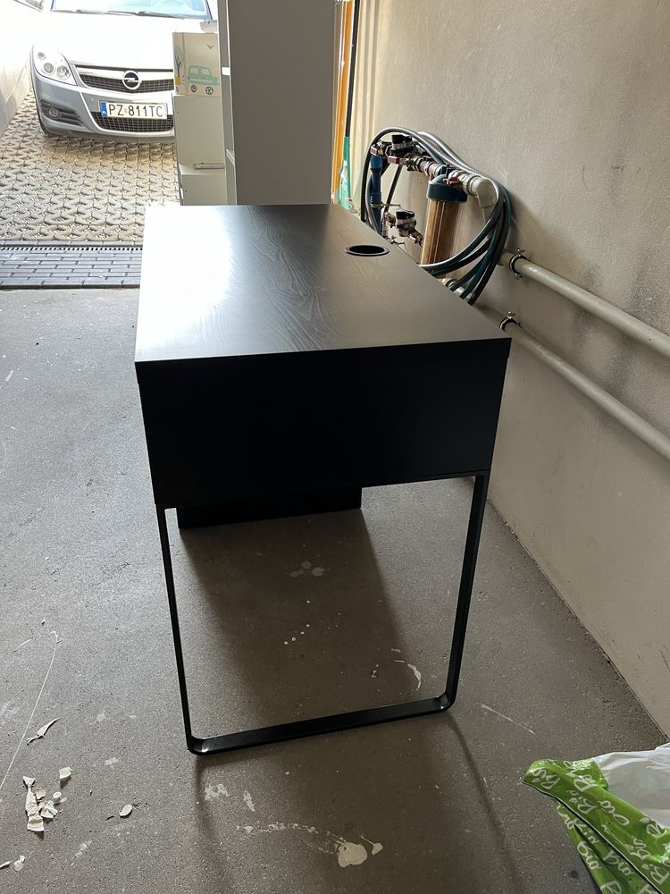 Biurko Ikea Micke + krzesło Ikea Orfjall