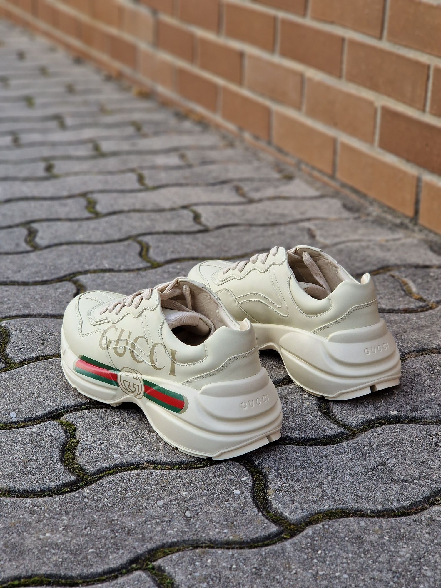 Sneakers Gucci size 42