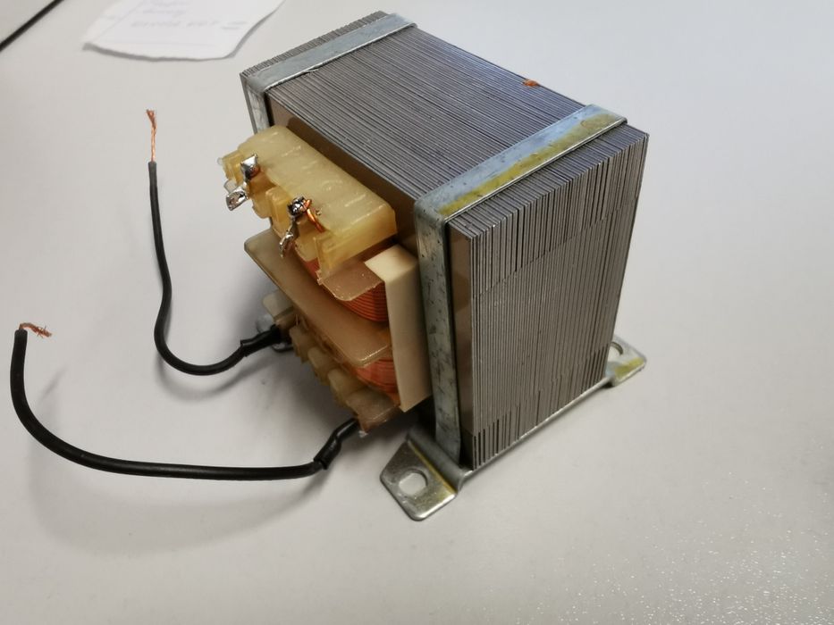 Transformator sieciowy TS 40 / 17   2 szt.