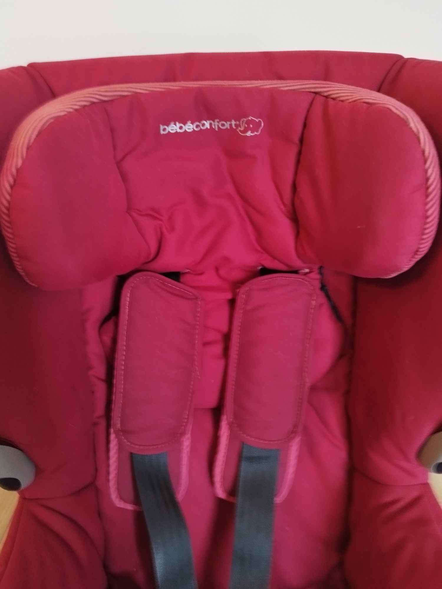 Cadeira Auto Bebe Comfort Axiss