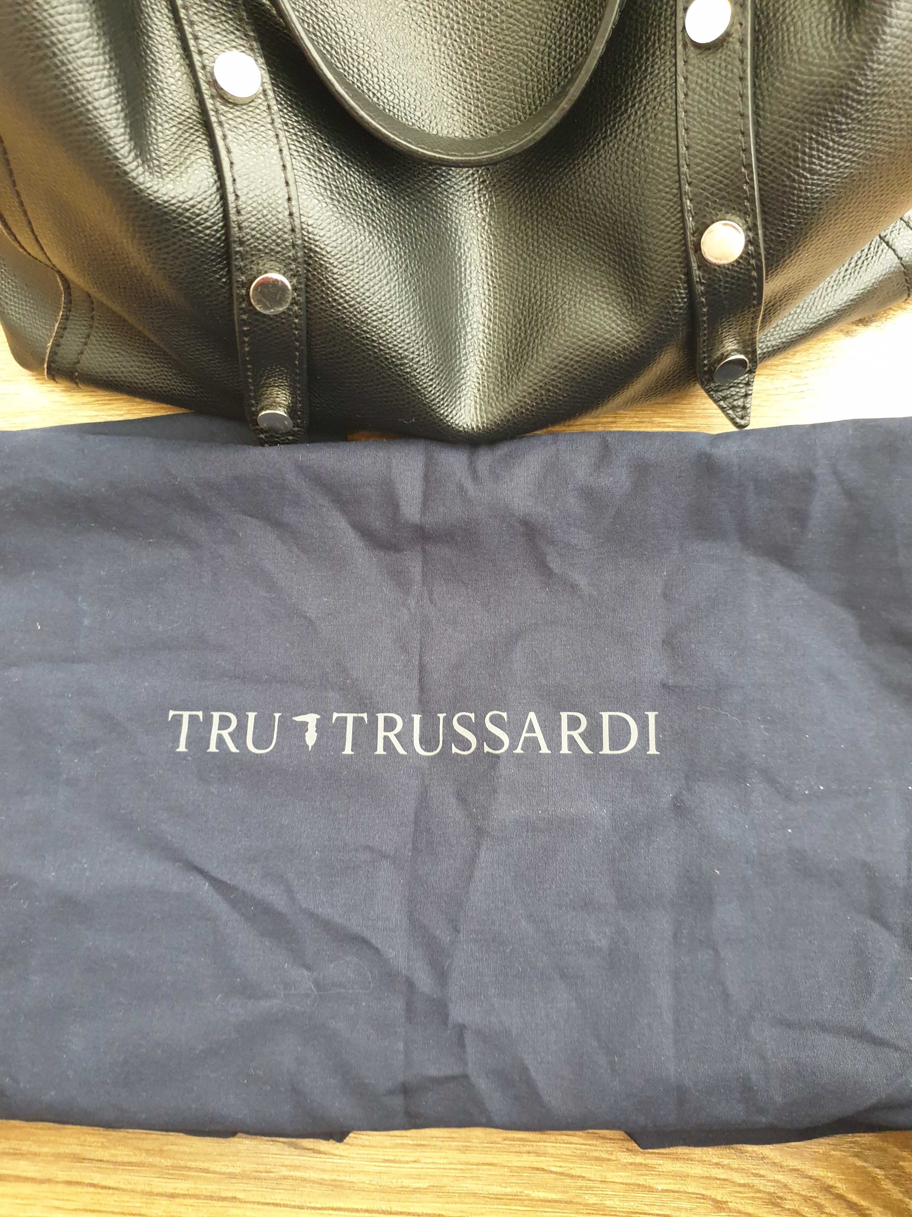 Trussardi torebka ze skóry naturalnej