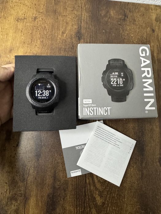 Garmin Instinct. GPS-годинник. Годинник захисний тактичний