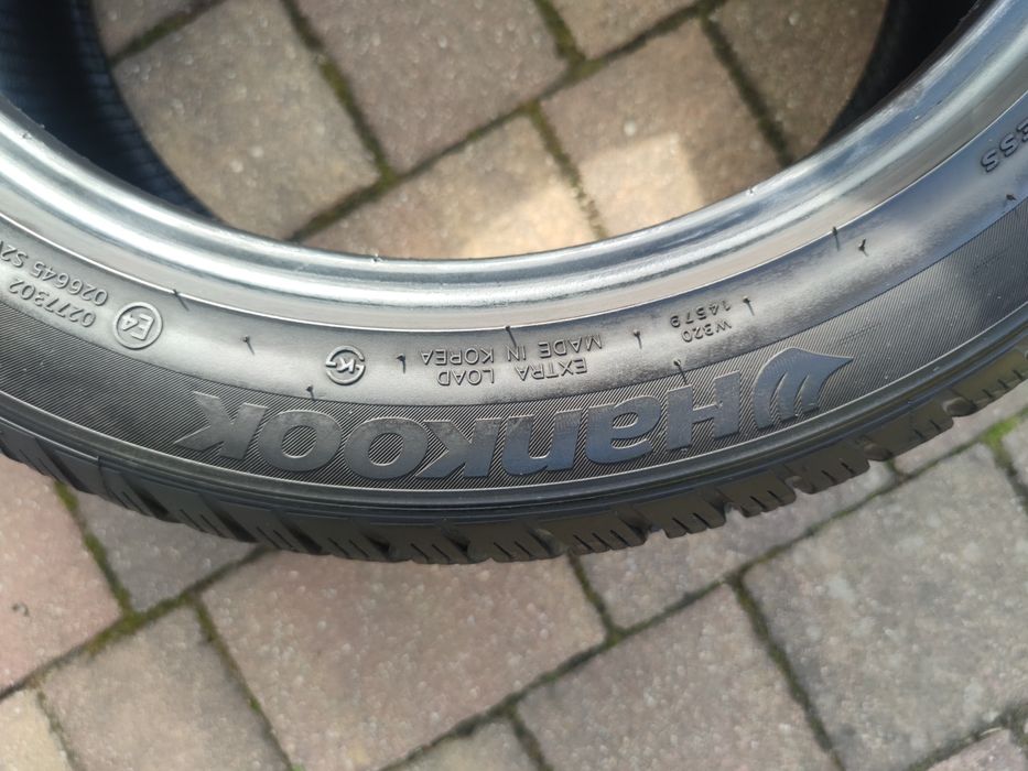 Opony zimowe  Hankook 205/50 R17