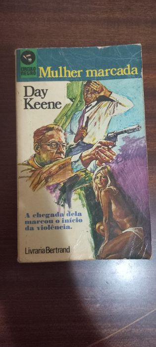 Livro muito antigo