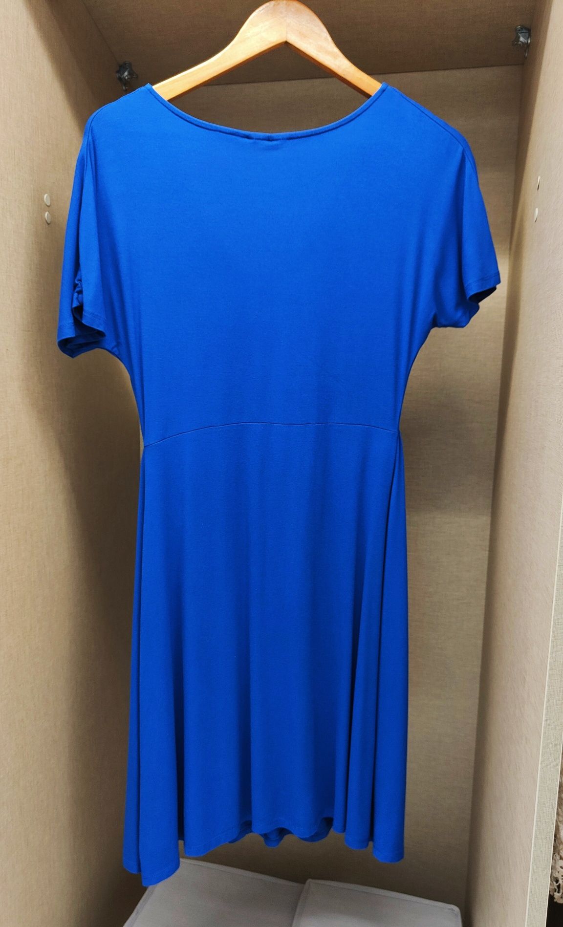 Vestido azul com manga