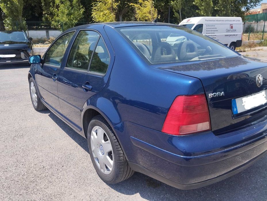 VW Bora 1.9 TDI usado