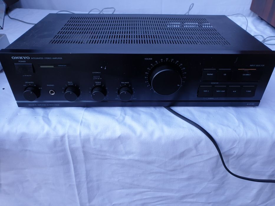 Onyko A-8130 wzmacniacz