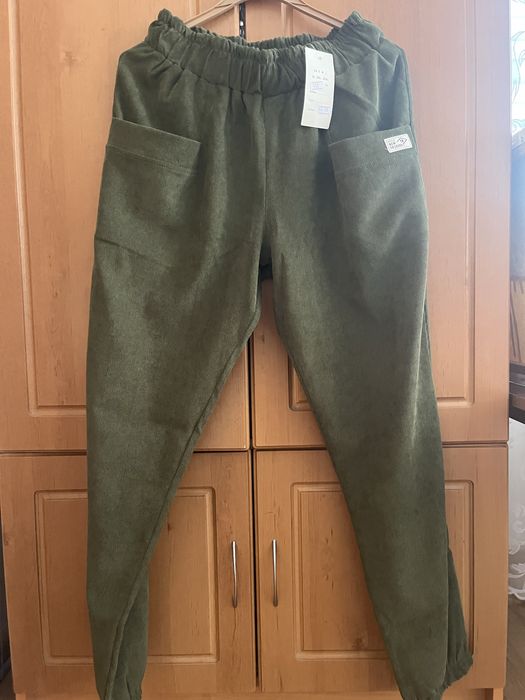 Брюки жіночі, вельвет, джогери