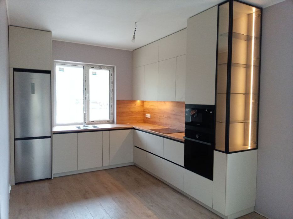 Виготовлення • кухні • шафи • гардероби