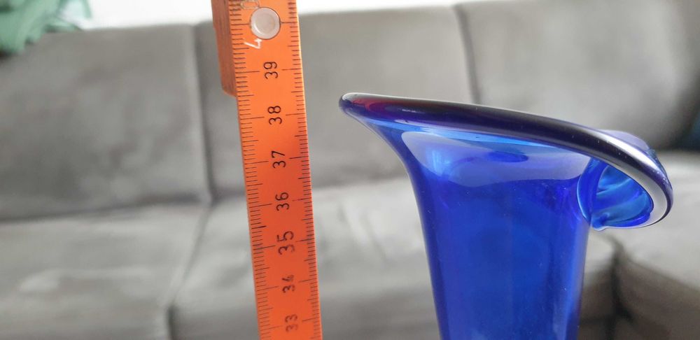 Starocie z Gdyni - Szkło kolorowe - wazon niebieski 38cm.