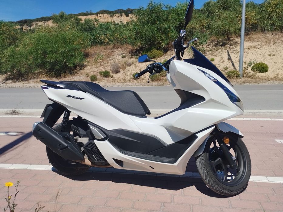 Honda PCX 125 Ano 2023