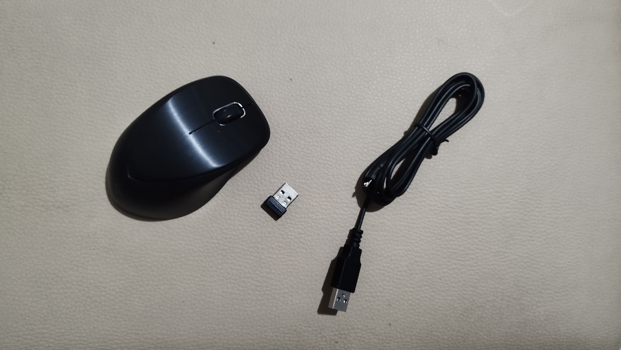 HP Wireless Premium Mouse