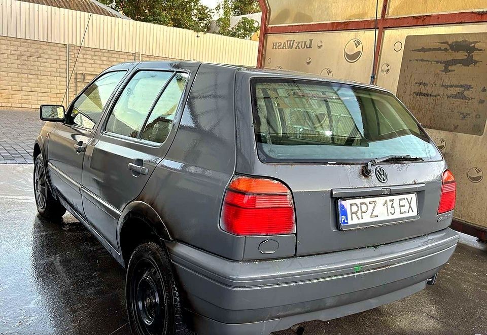 Продам Volkswagen Golf
