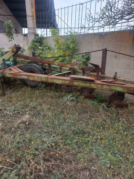 Плуг 8 корпусний, ПЛН-8-40, навісний, під КІРОВЕЦЬ, трактор К - 701,