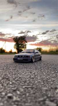 Model BMW e46 1/18