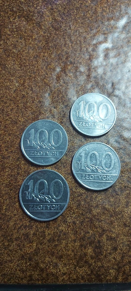 4 x Moneta 100 zł z roku 1990.