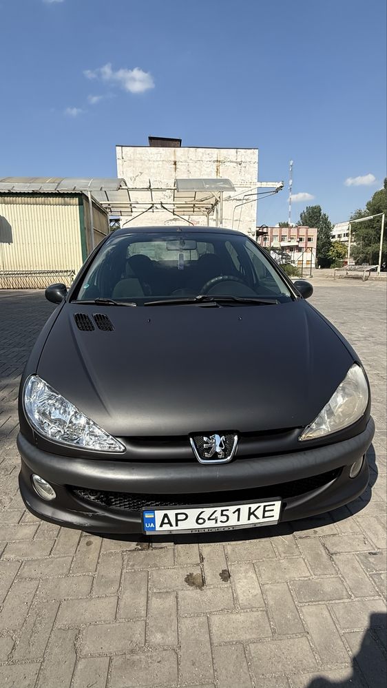 Peugeot 206 2007 год