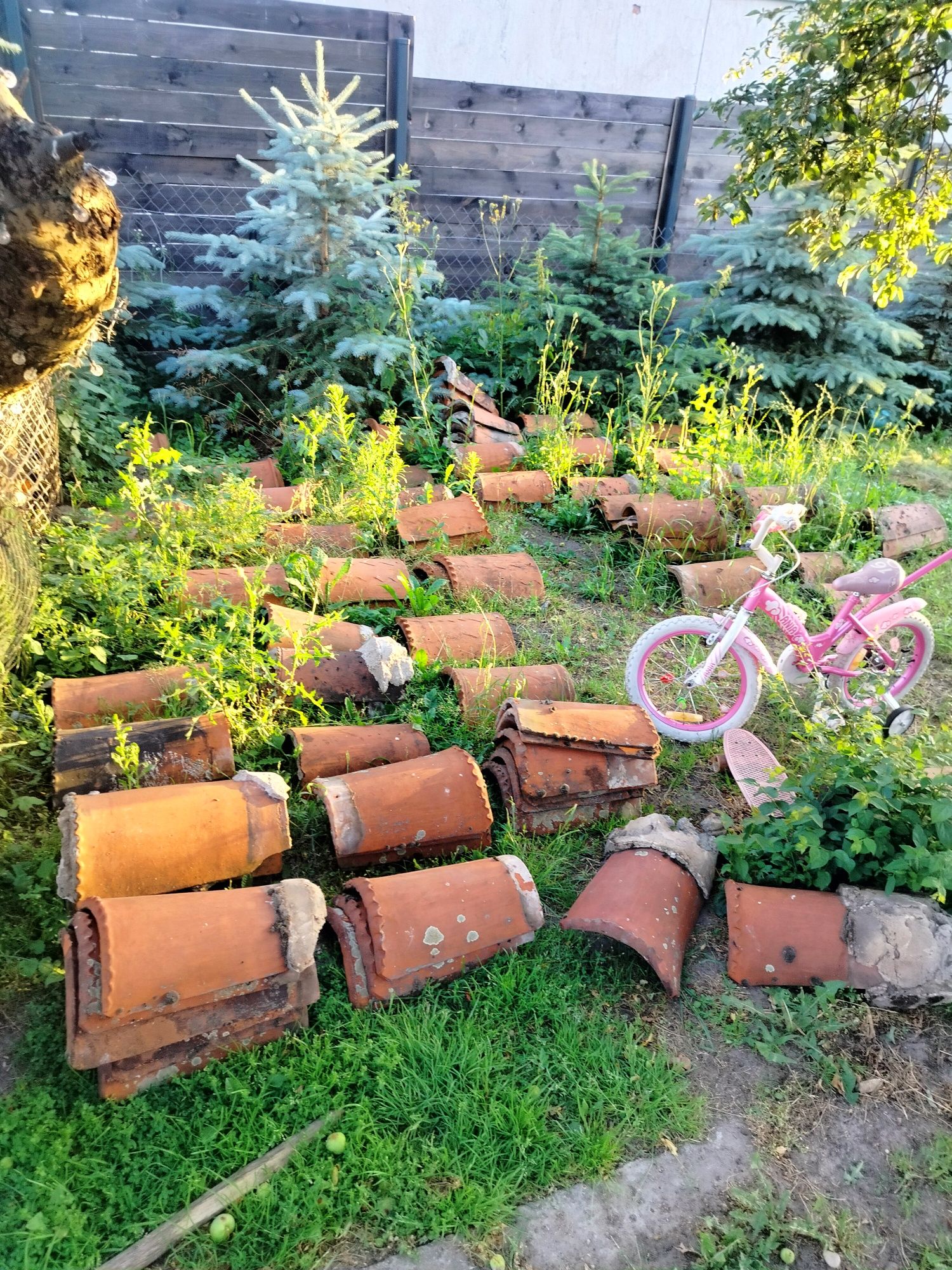 Sprzedam dachówkę i gasiory dachowe