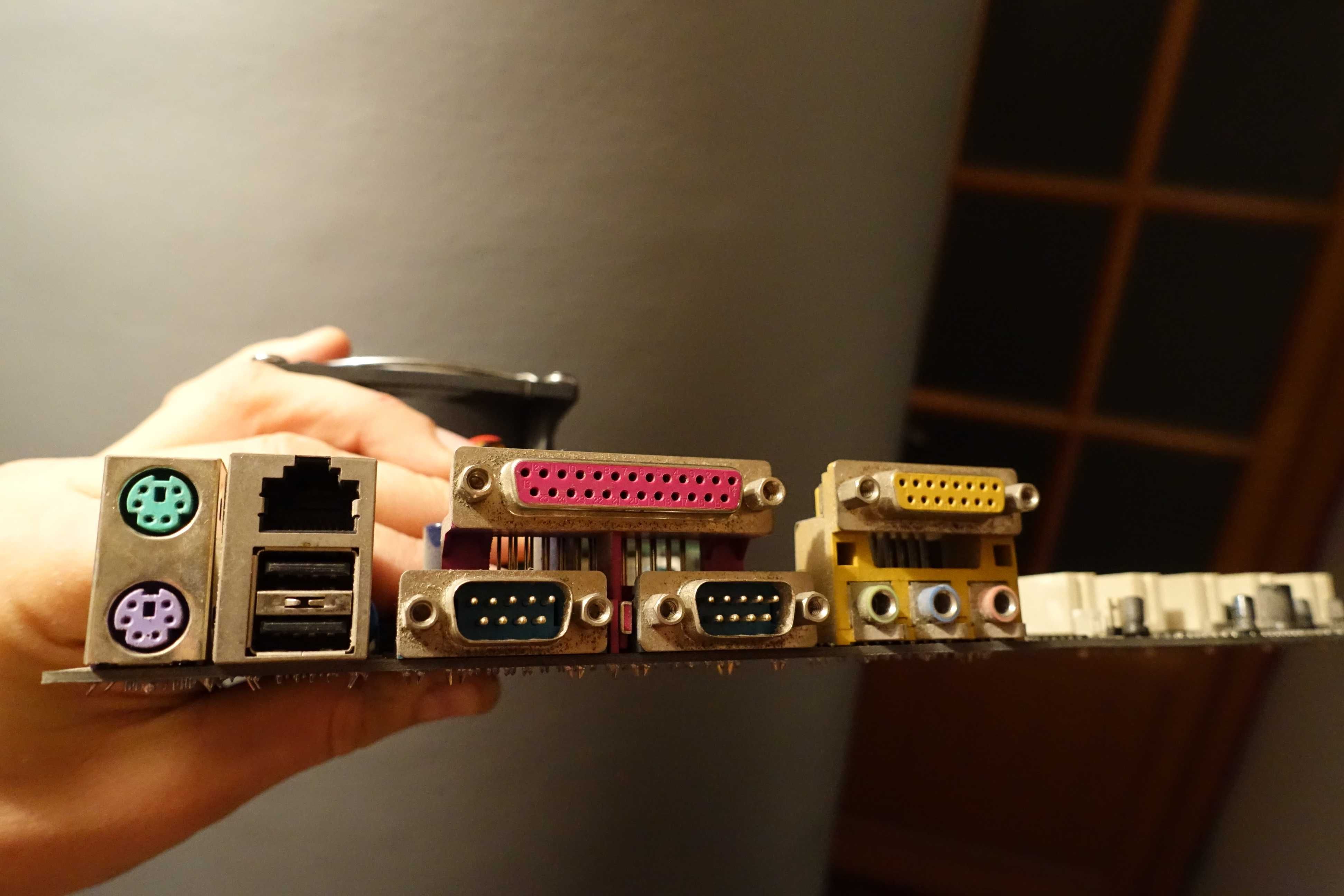 K7S5a płyta główna procesor ram + karta grafiki radeon