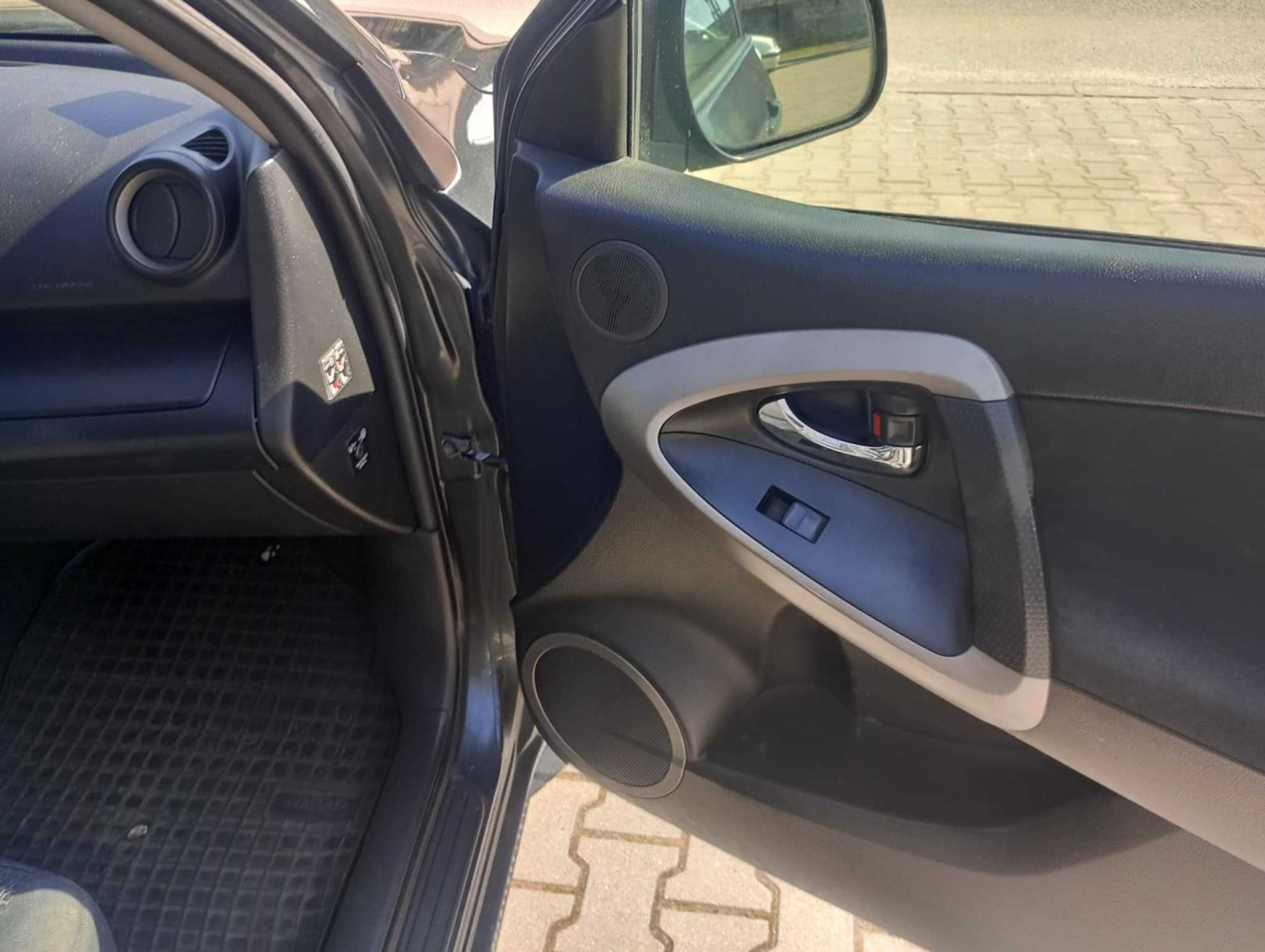 Sprzedam Toyota Rav 4