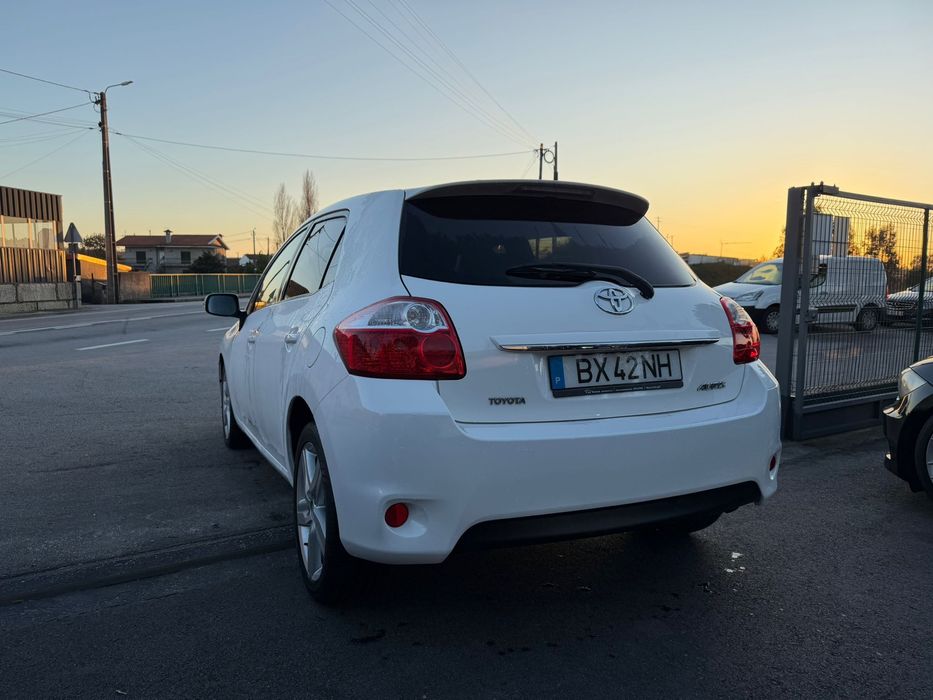 Toyota Auris 1.4 D4D Sport