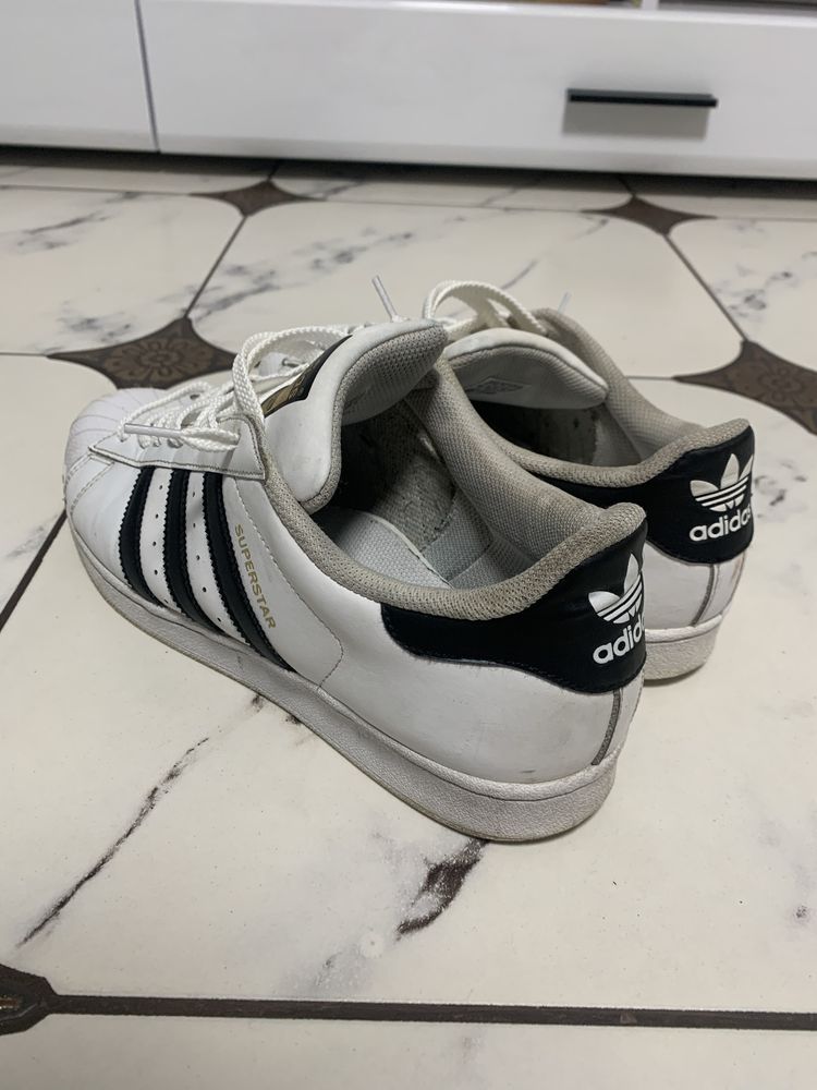 Adidas super star sk8