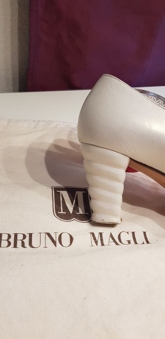 Sapatos Bruno Magli  —VENDIDO—