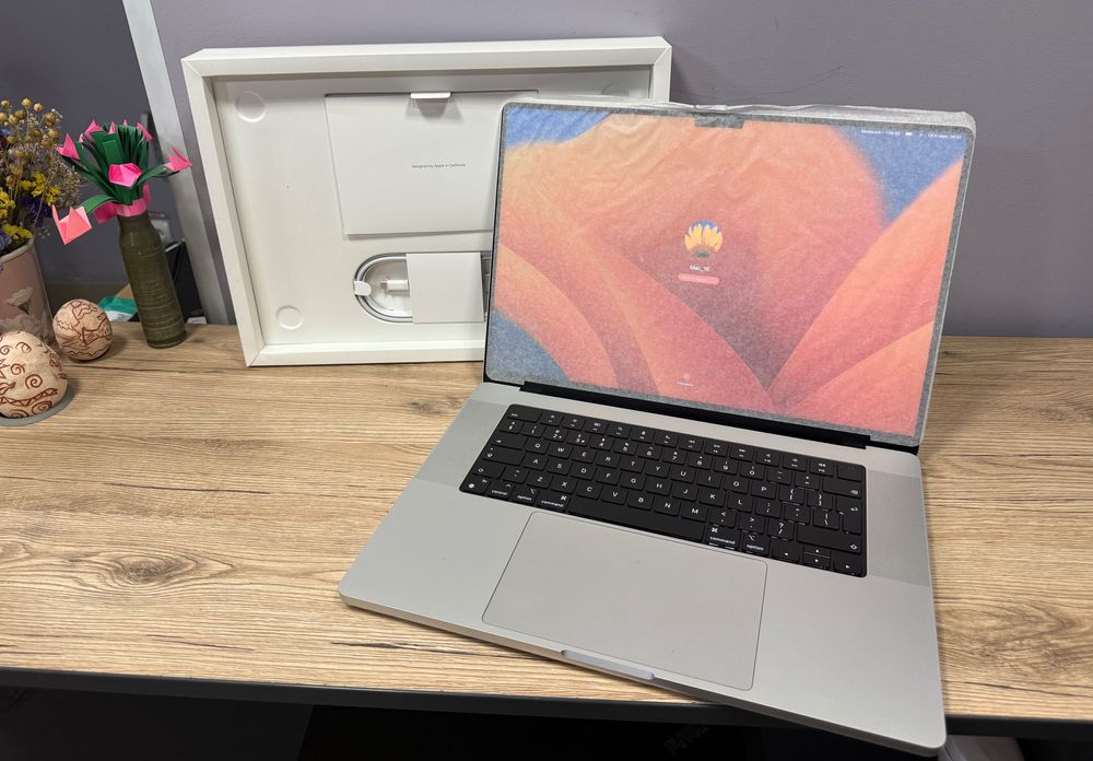 MacBook PRO 16 M2 Pro 12 CPU/ 19 GPU/ 16 RAM/ 512 Silver MNWC3