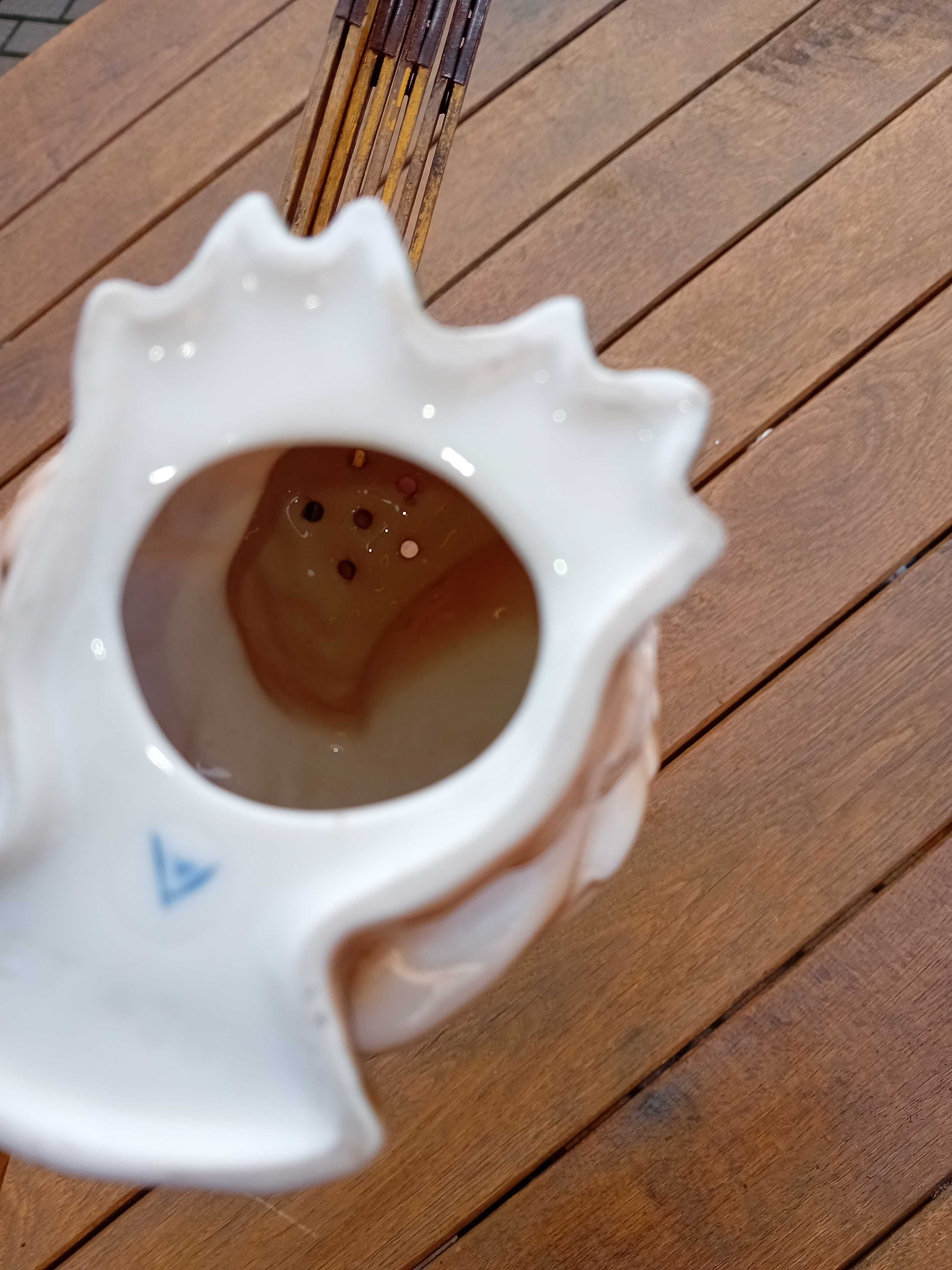 Sowa porcelanowa