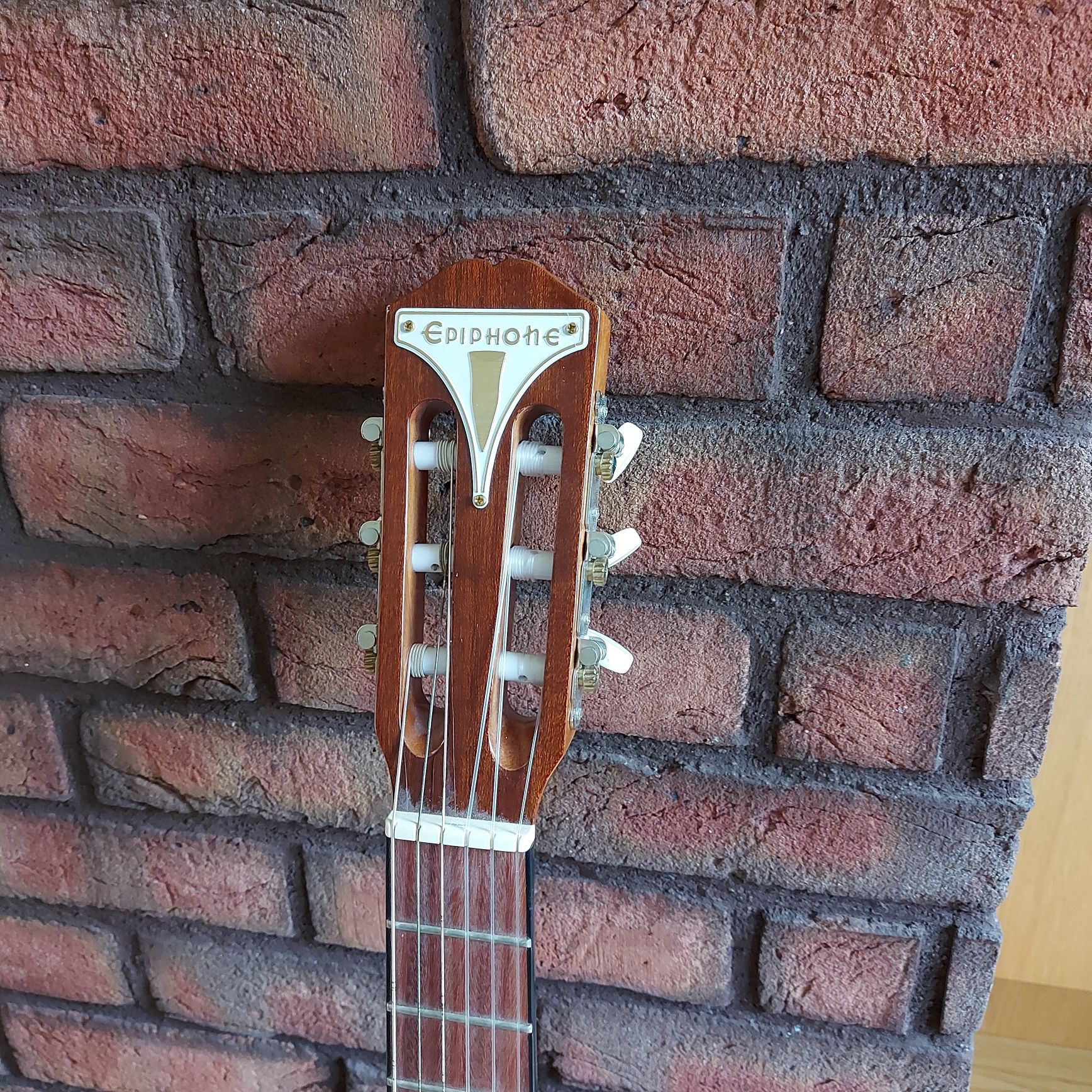 Gitara na sprzedaż