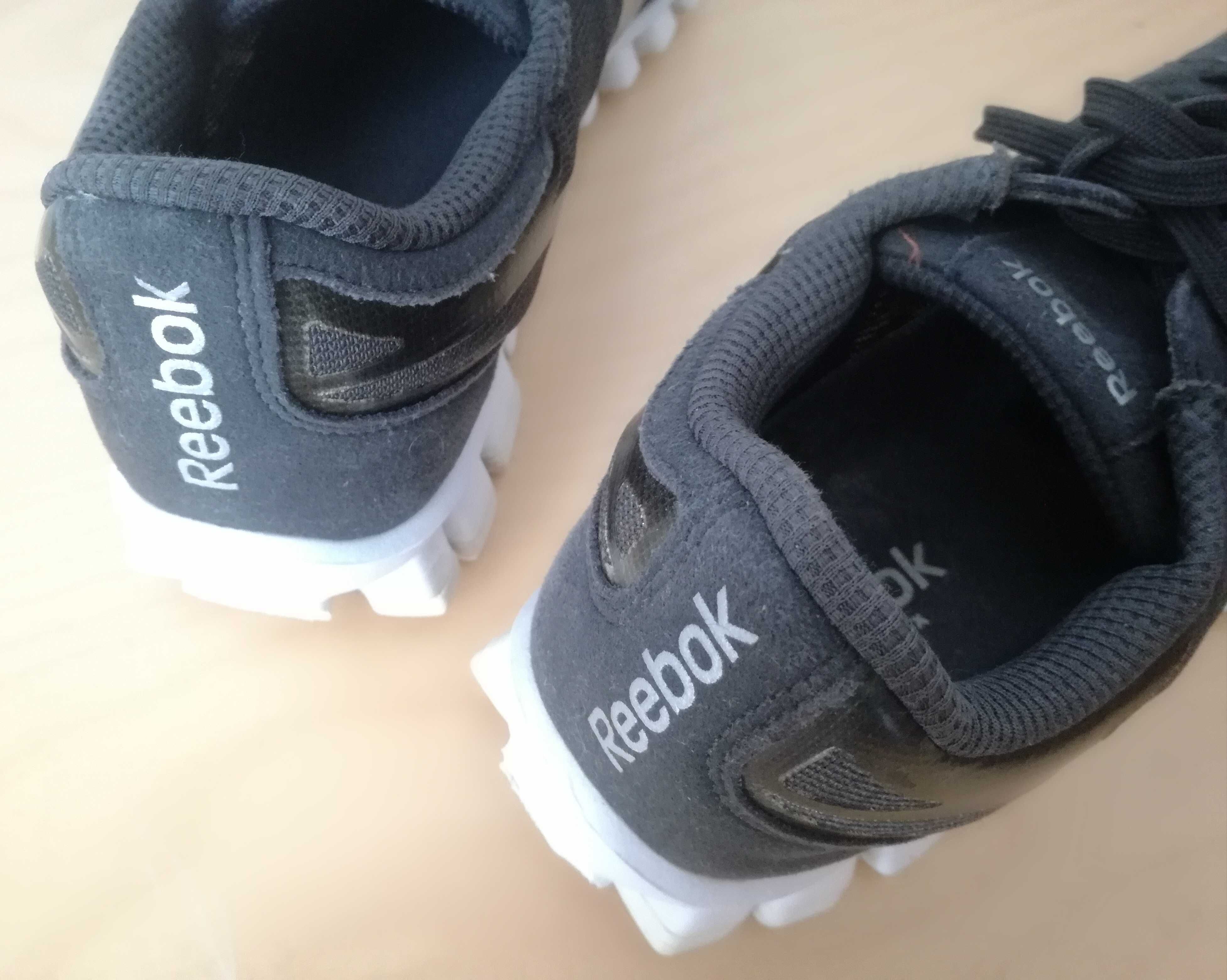 38 Reebok damskie Buty sportowe obuwie czarne