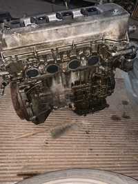 Двигун toyota corolla 3zz-fe e12