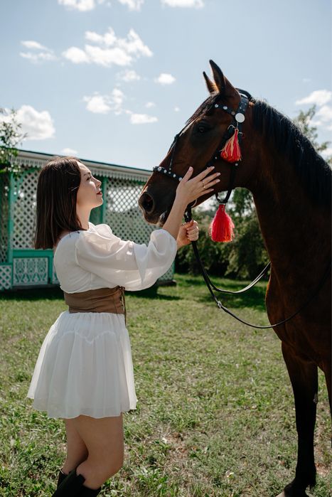Продам корсетну сукню