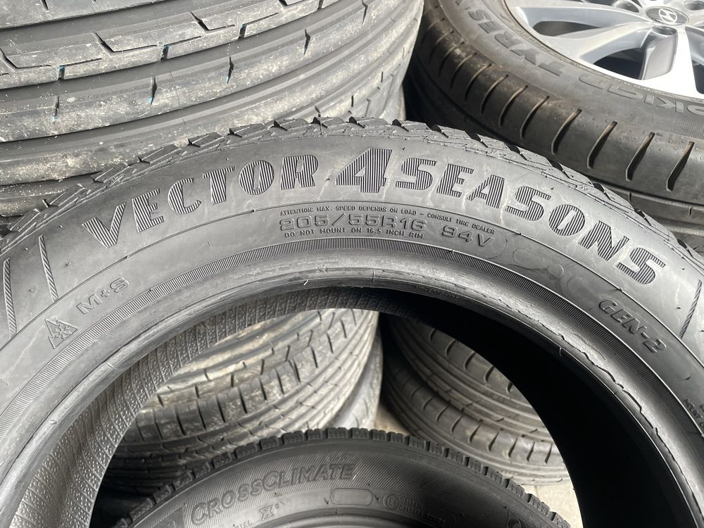 205/55 R16 Goodyear Vector 4Seasons Gen-2