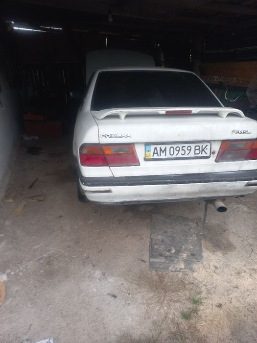 Продам нісан примера