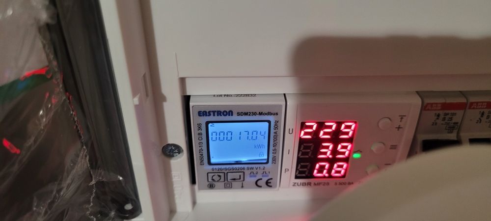 Инвертор TAB SUN-5K-SG03LP1-EU аналог DEYE 5kWt