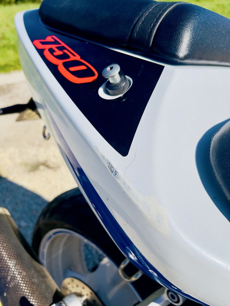 Suzuki GSX-R 750 K3