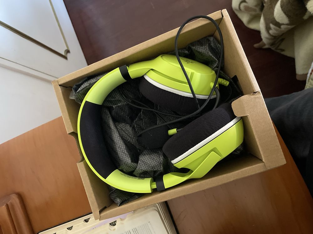 fones razer verdes