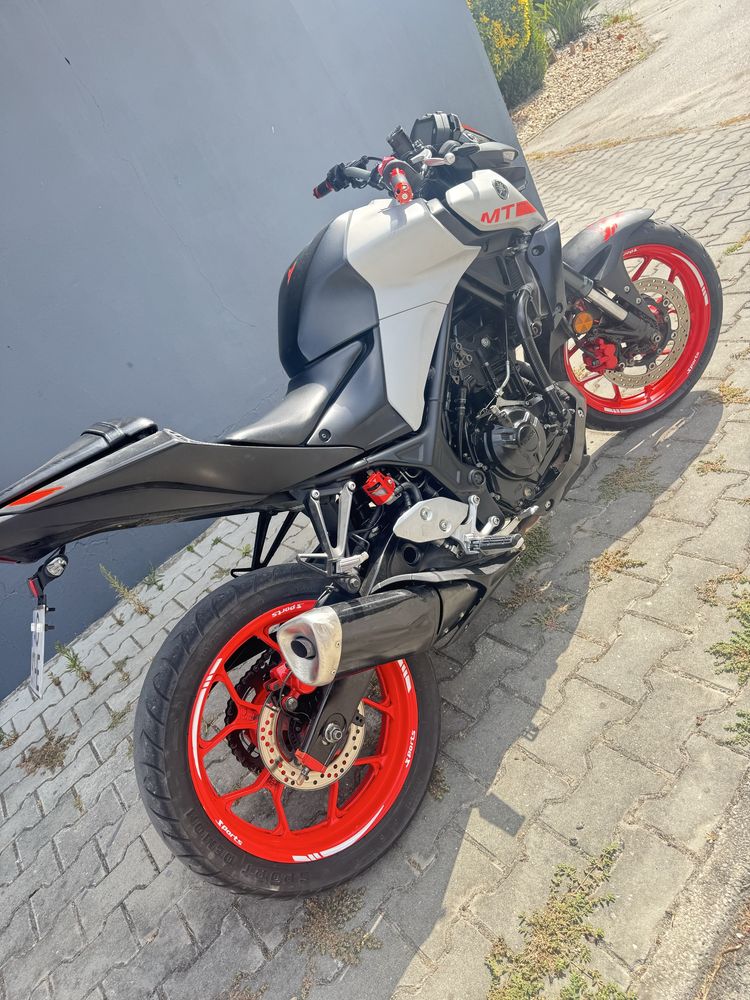 Vendo MT 03 ano 2021