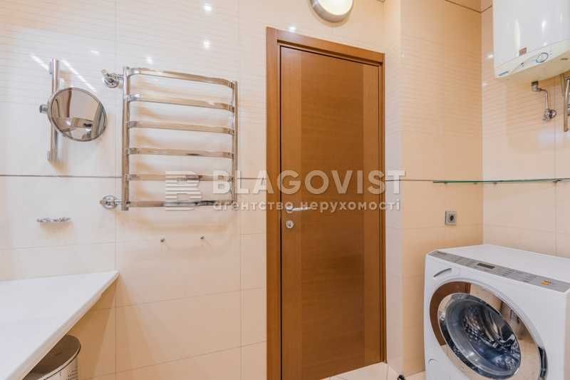 ул Дмитриевская 69 - 3х комн 104 м кв с паркингом