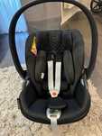Sprzedam Fotelik Cybex Cloud T Czarny