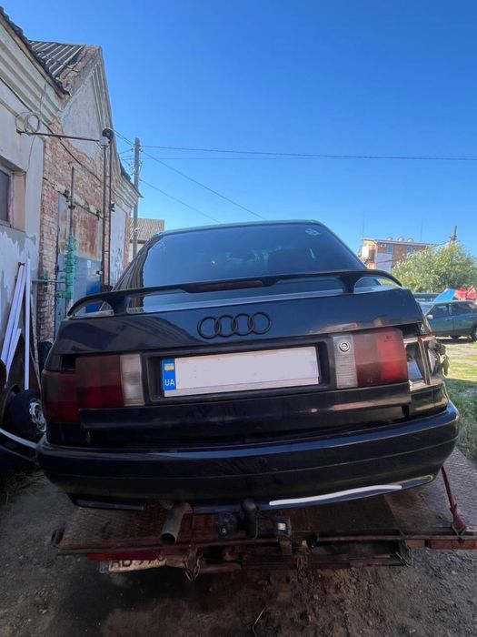 Продам audi 80 під донора, або запчастини. Після ДТП