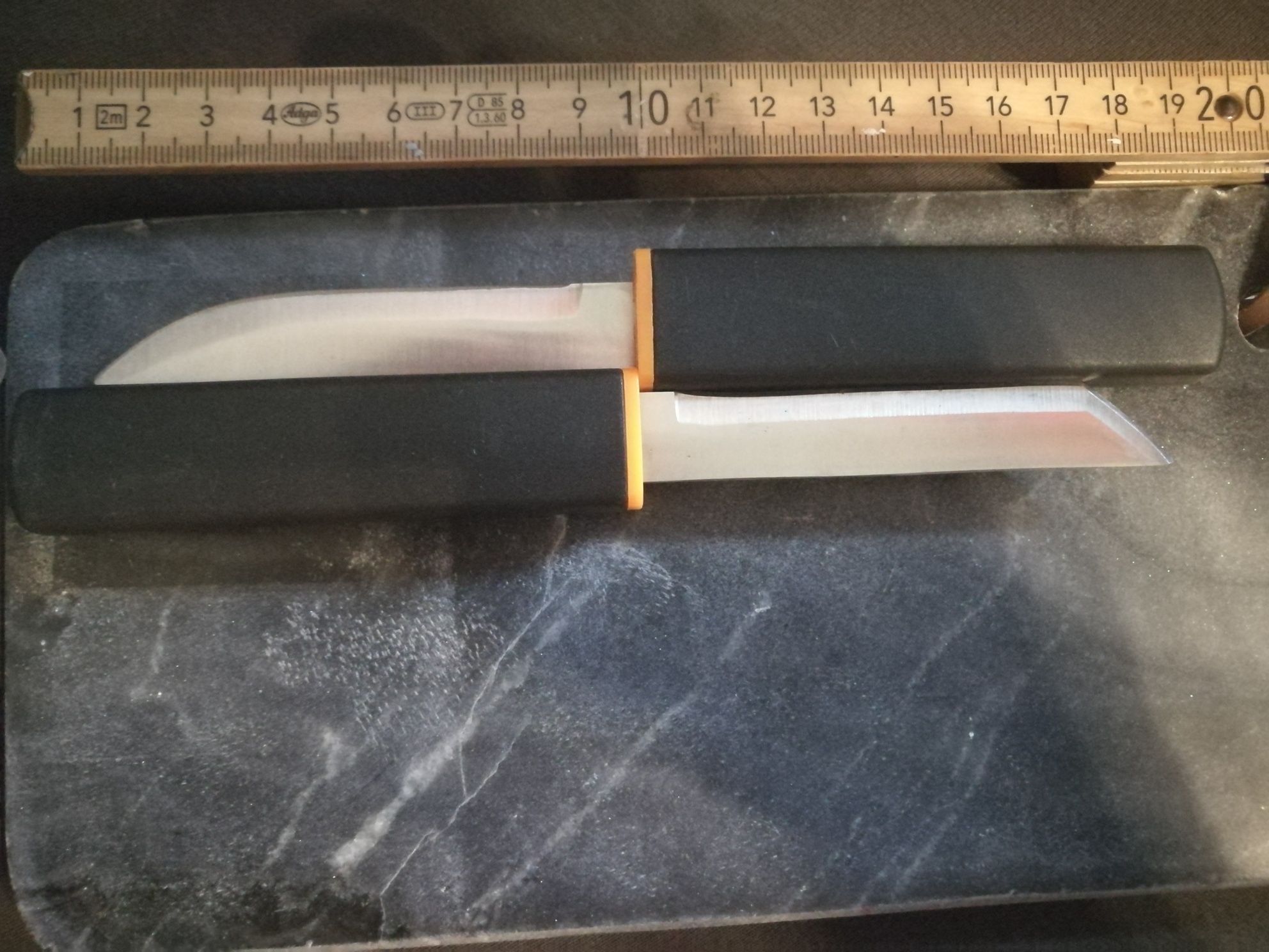Nóż podwójny 2w1 chowane w rękojeści