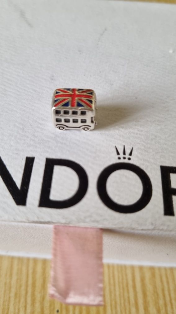 Peça para a Pandora