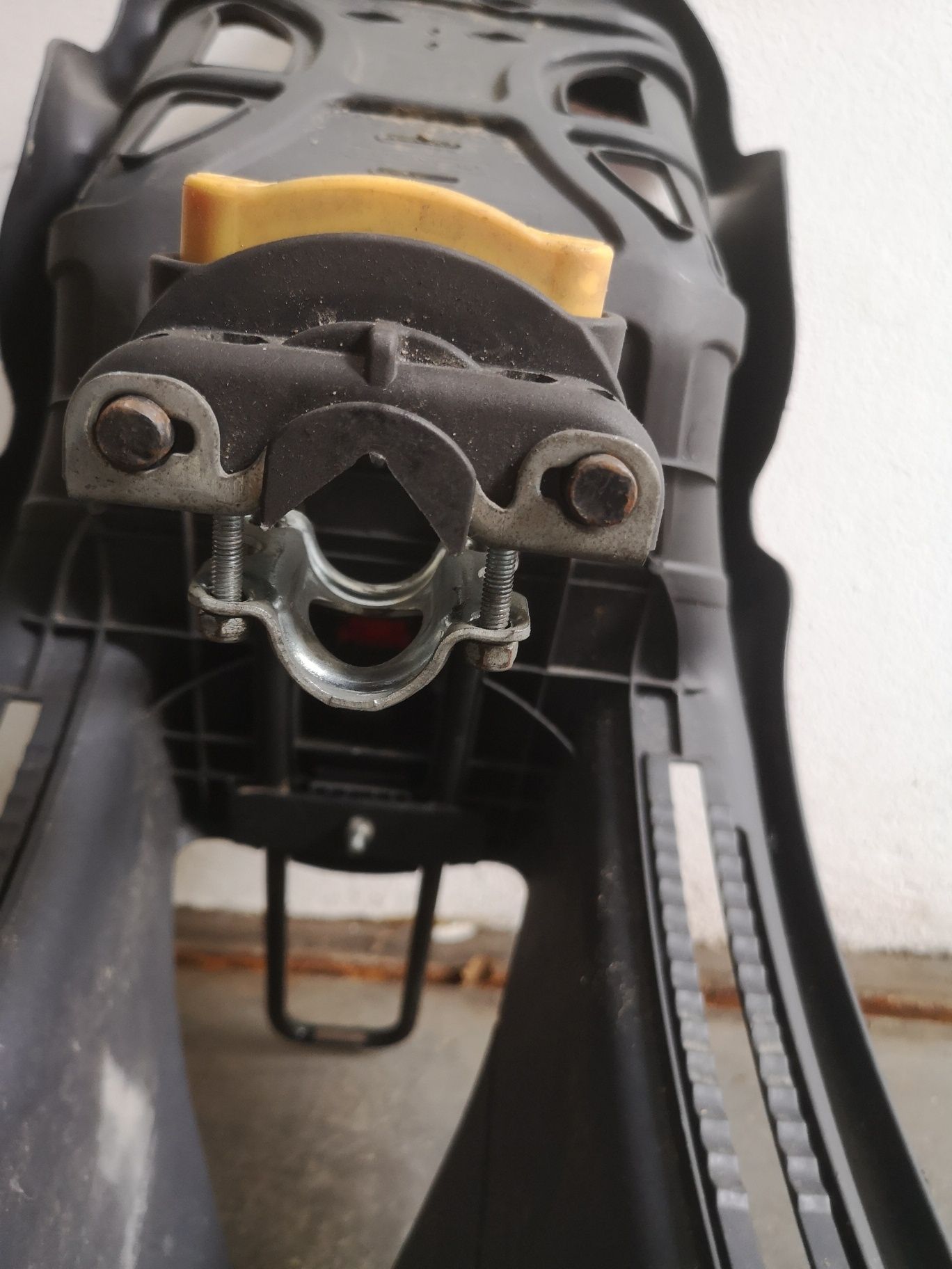Porta criança em bicicleta
