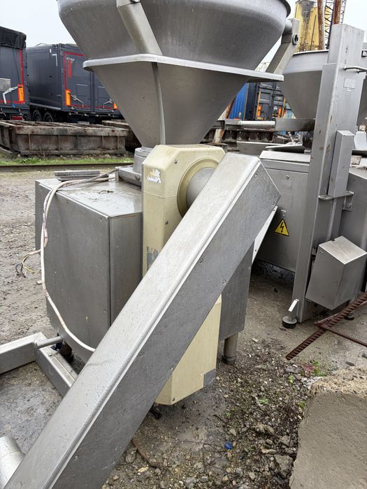 Продам вакупмны шприц хатман 200