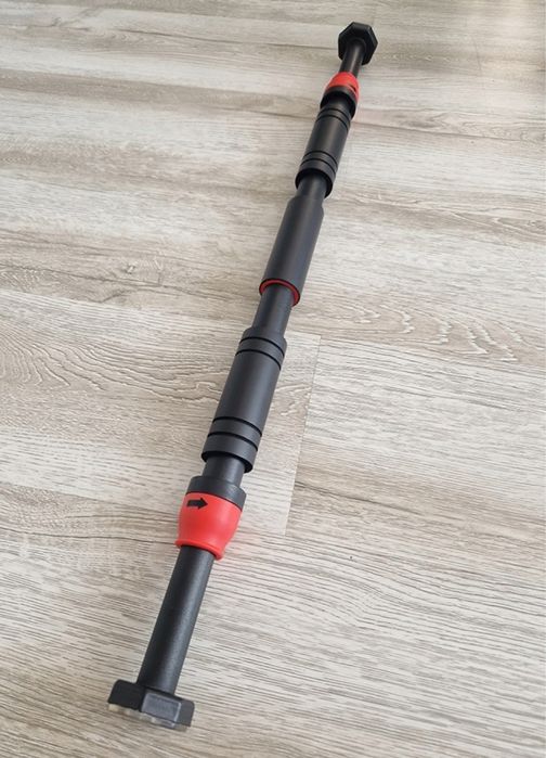 Mocny drążek rozporowy do podciągania teleskopowy 65–100 cm